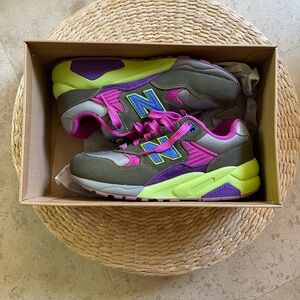 New Balance x Stray Rats Collab MT580 Sneakers